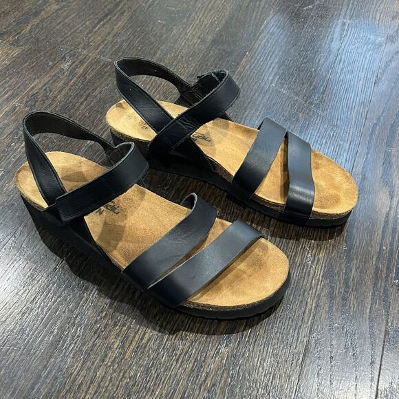 Naot Kayla Three Strap Sandal Women’s 42 US 11 Black Orthopedic Comfort Travel - Picture 1 of 6